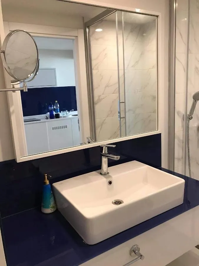 Apartament Roman Orbi City Batoemi Georgië
