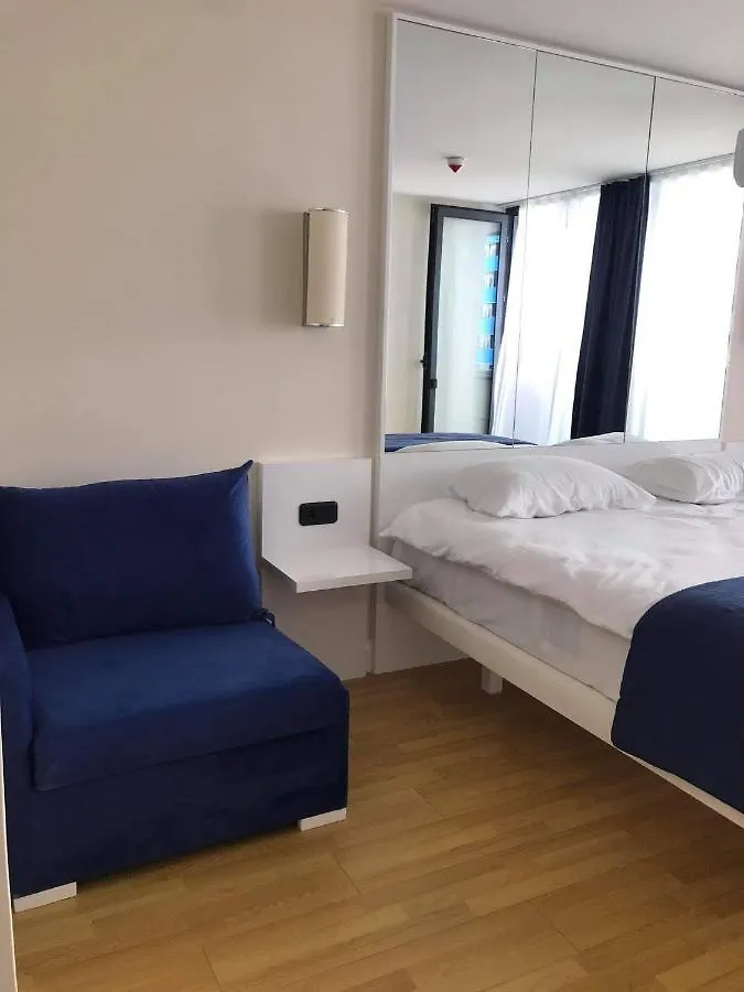 Appartement Apartament Roman Orbi City Batoemi Georgië