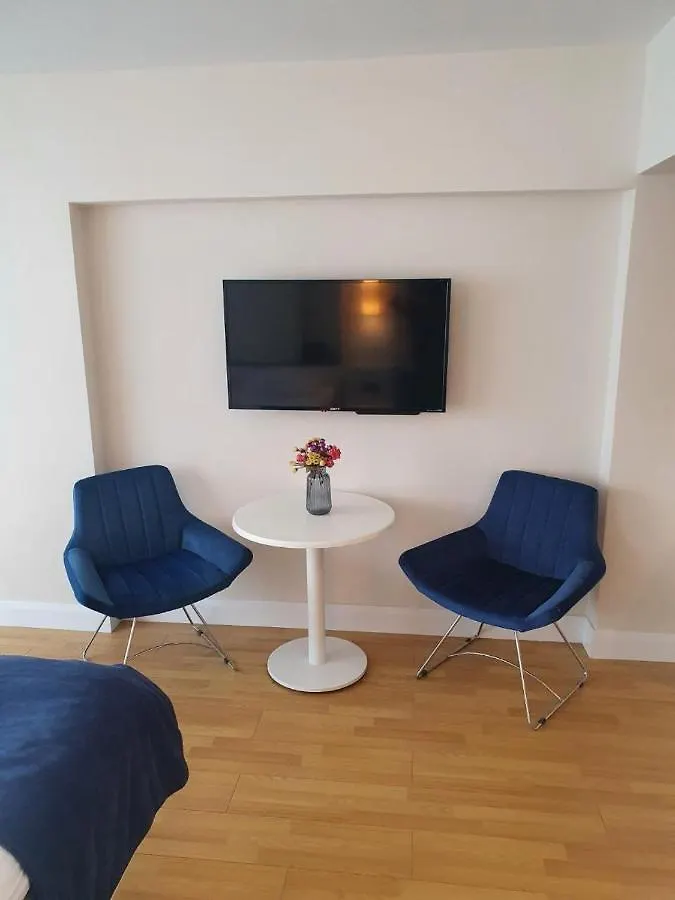 Apartament Roman Orbi City Batoemi