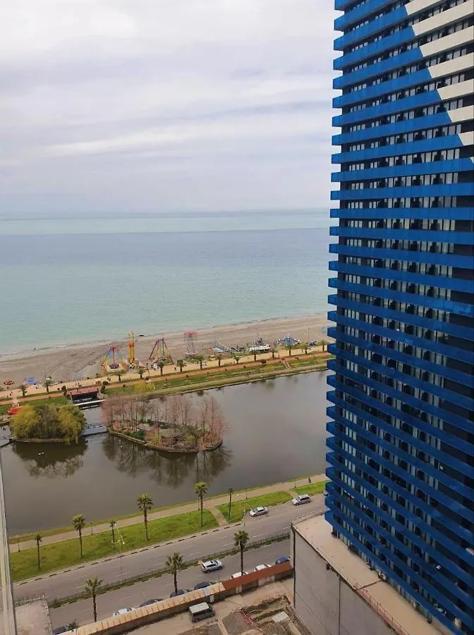 Apartament Roman Orbi City Batoemi